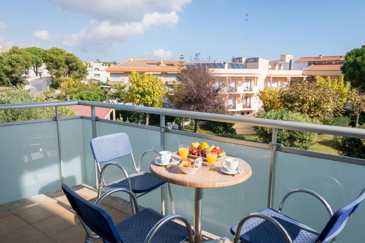 Hotel Ancora Palamós Kültér fotó