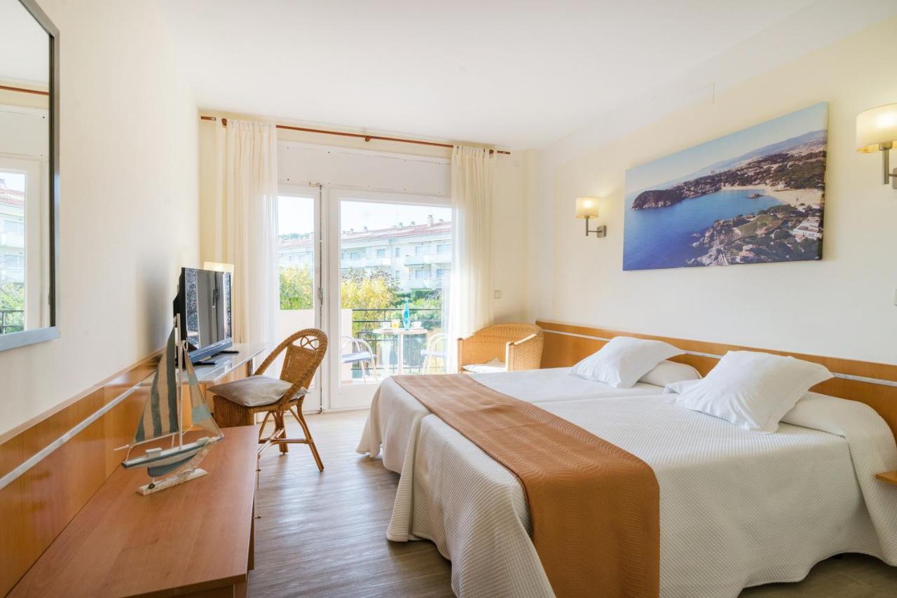 Hotel Ancora Palamós Kültér fotó