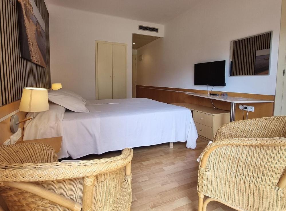 Hotel Ancora Palamós Kültér fotó